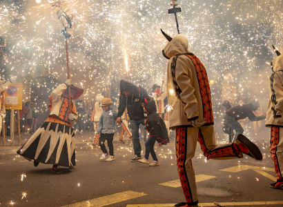 FMH: Ball de Sant Miquel i Diables infantil. I a continuació, Correfoc infantil