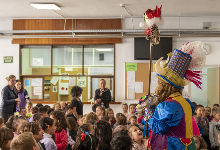 Visita de S.M. Carnestoltes a l'Escola