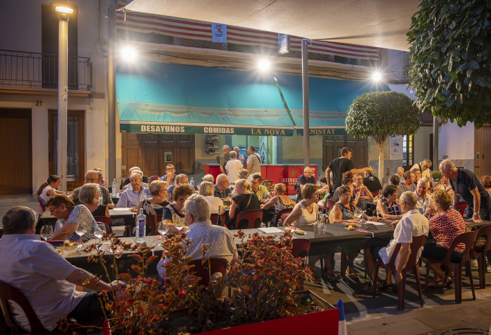 FME: sopar la Nova Amistat
