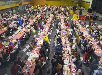 Sopar pícnic popular amb ball i concurs de disfresses