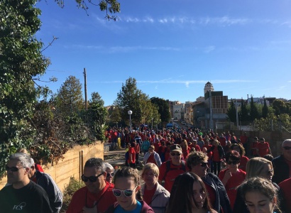Més de 425 persones participen en la caminada per l’Anella Verda