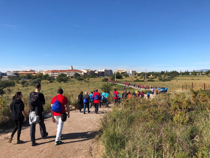 Més de 425 persones participen en la caminada per l’Anella Verda