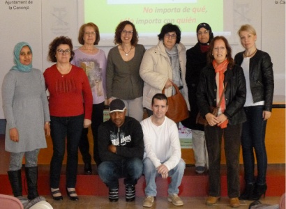 L'Escola d'Adults de la Canonja impulsa l'"Hablando con...", en castellà