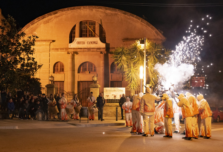 La inauguració del Teatre Municipal Orfeó Canongí, acte central de la Festa Major