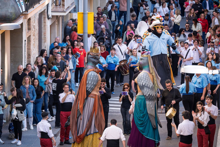 La Festa de la Municipalitat de la Canonja es consolida com una gran celebració participativa amb un èxit rotund d’assistència