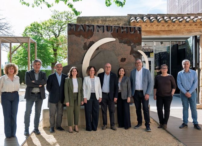 La consellera de Cultura visita la Canonja i l’espai Mammuthus