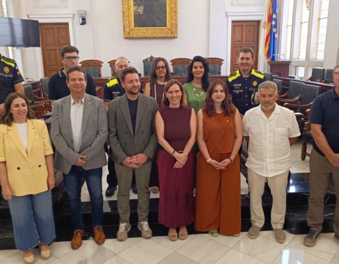 Adjudicat el contracte per implantar l’aplicació mòbil de seguretat ciutadana