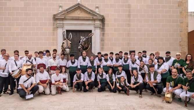 La Mulassa de la Canonja s’estrena amb una gran festa i s’incorpora al Seguici Popular